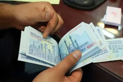 لایحه افزایش حقوق معیشت نیمه دوم سال را برگردانید