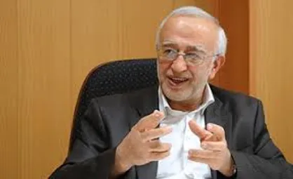 نبوی: تصویب لوایح FATF در شرایط تحریم کارگشا نیست / تلاش دولت برای مسکوت نگه داشتن FATF در مجمع تشخیص