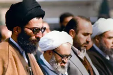 بازخوانی خطبه‌های رهبر انقلاب؛ از جنگ احزاب تا معجزه عشق و شور