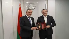 منطقه آزاد مینسک با مناطق آزاد ایران وارد همکاری می‌شود