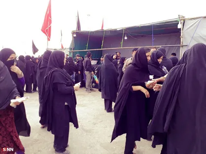 دانشجویان دانشگاه سیستان وبلوچستان به زائران پاکستانی اربعین ۹۸ خدمت می&zwnj;کنند