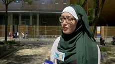 توهین جنسیتی مجله هتّاک به پیامبر اسلام(ص) به بانوی مسلمان فرانسوی/ از دیکتاتوری آزادی تا آزادی دیکتاتوری!