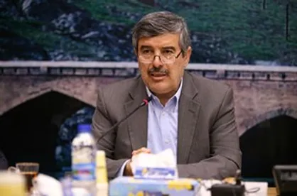 دور ماندن روستائیان از چرخه تولید کشور باعث مهاجرت به شهرها و از بین رفتن جامعه روستایی می شود