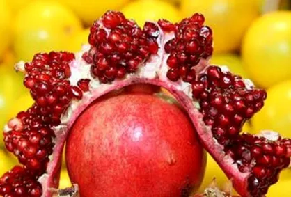 چرا مردان نباید انار ترش بخورند