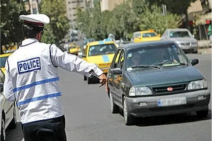 سرهنگ شریفی: ترافیک حتی در خیابان&zwnj;های کم&zwnj;تردد با آغاز سال تحصیلی افزایش پیدا کرد