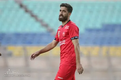 فدراسیون فوتبال اعلام کرد؛ مدافع پرسپولیس بازی با مس را از دست داد