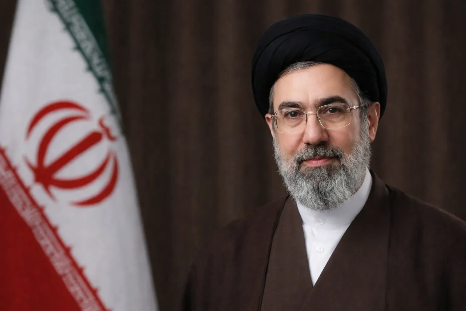 لبیک دانشگاهیان دانشگاه آزاد اسلامی به پیام مقام معظم رهبری