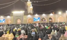 هوای بارانی حرم مطهر رضوی در سومین شب از لیالی قدر