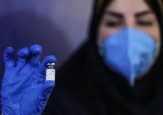 واکسیناسیون خبرنگاران باید سریع‌تر آغاز شود