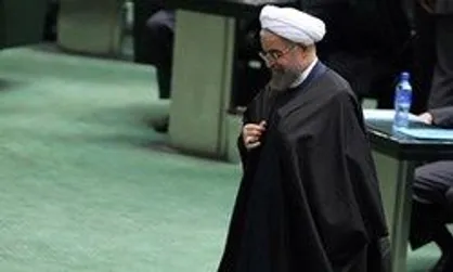 تله مدعیان اصلاحات برای انحراف سؤال نمایندگان از روحانی