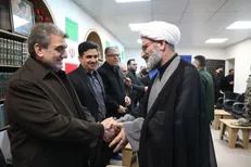 بیعت مسئولان و اعضای شورای تأمین استان سمنان با رهبر معظم انقلاب اسلامی+ تصاویر