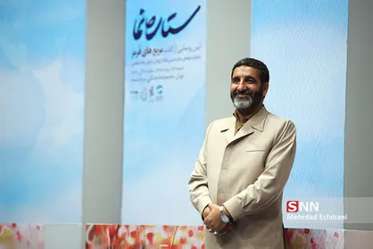 عکس یادگاری خواننده زیرزمینی با حاج حسین یکتا