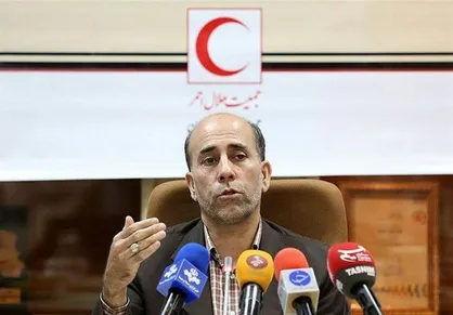 ۲۰۰ تن دارو برای زائران پیاده روی اربعین در نظر گرفته&zwnj;ایم/ هزینه خدمات پزشکی همانند سال گذشته ۵ هزار تومان است + فیلم