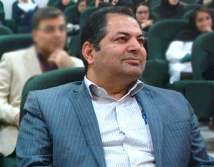 بیش از ۵۰ درصد ردیف&zwnj;های هیئت علمی در داروسازی خالی است