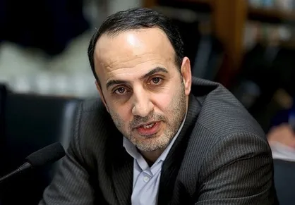 هادوی: درخواست برگزاری نشست جنبش دانشجویی با وزیر علوم / انتقاد از مراسم روز دانشجو در حضور رئیس جمهور