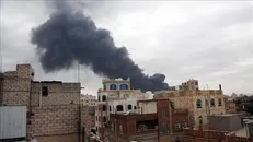 حملات انصارالله به مواضع شبه نظامیان در تعز