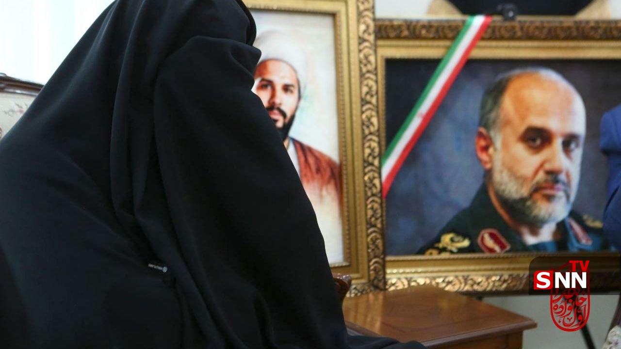 دیدار اعضای دفتر حفظ و نشر رهبر شهید انقلاب با خانواده سپهبد شهید رشید دیدار اعضای دفتر حفظ و نشر رهبر شهید انقلاب با خانواده سپهبد شهید رشید
