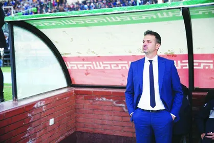 سرمربی فصل بعد آبی&zwnj;ها ایرانی است؛ استراماچونی فعلا به استقلال باز نخواهد گشت