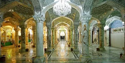 ارسال بیش از ۴۵۰ ستون سنگی برای تکمیل صحن حضرت زهرا (س)