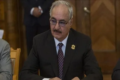 &laquo;خلیفه حفتر&raquo; بدون توافق مسکو را به مقصد لیبی ترک کرد