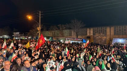 طنین شعار&zwnj;های &laquo;حسین حسین، شهادت افتخار ماست&raquo; و &laquo;حیدر حیدر&raquo; در خیابان&zwnj;های کهگیلویه و بویراحمد+فیلم