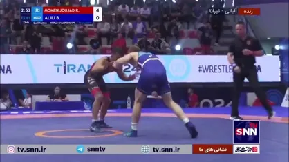 رضا مومنی در وزن ۶۱ کیلوگرم کشتی آزاد جهانی مقابل بشیر علیلی از مقدونیه به پیروزی رسید