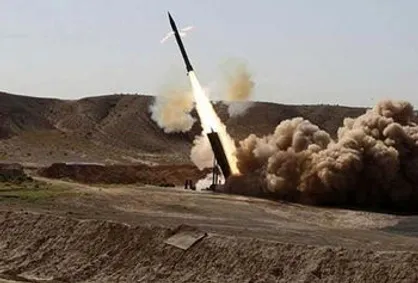 موشک یمنی&zwnj;ها قلب پادگان &laquo;المعزاب&raquo; عربستان را درید
