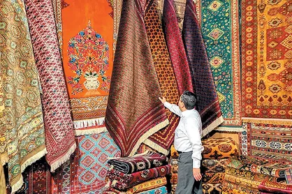 تولید حدود ۲ و نیم میلیون متر مربع فرش دستباف در ۱۰ ماهه ۱۴۰۴