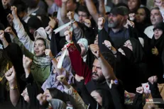 از شعار «جان‌فدای ایرانیم» بر زبان مردم بجنورد تا تسلیم ناپذیری خون خواهان امام شهید در میدان شهدای اراک+فیلم