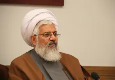 آینده این مملکت باید با دستان شما دانشجویان آباد و اداره شود