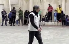 قهرمانی در دل بحران
