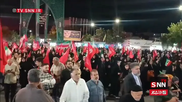 از اجتماع مردم ولایی قوچان به یاد ۱۶۸ کودک شهید میناب تا حضور پرشور سمنانی ها برای خونخواهی شهدای مدرسه شجره طیبه+فیلم