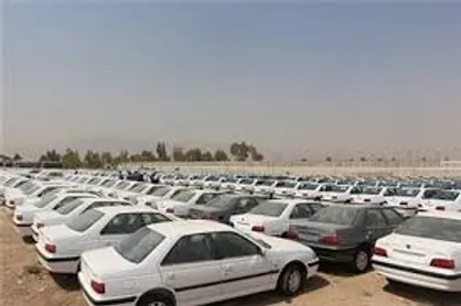 کشف ۳۵ دستگاه خودرو احتکار شده در غرب پایتخت