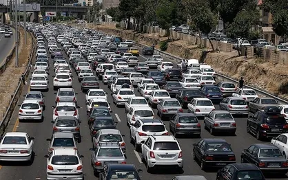 ترافیک نیمه&zwnj;سنگین در معابر ورودی کلانشهر تهران