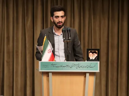 تقی&zwnj;زاده: جوانان را فارغ از فضای سیاسی دریابید / تحول اساسی در ساختار حکمرانی کشور به وجود آورید
