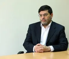 مرندی: رزمایش سه‌ جانبه اخیر خبر از پایان دنیای تک‌ قطبی آمریکا می‌دهد/ رژیم انگلیس حکومتی رو به افول است