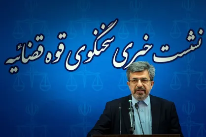 ستایشی: اتهامات فائزه هاشمی تبلیغ علیه نظام و اخلال در نظم عمومی است
