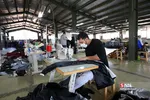 بازدید از خط تولید ماسک و لباس بیمارستانی