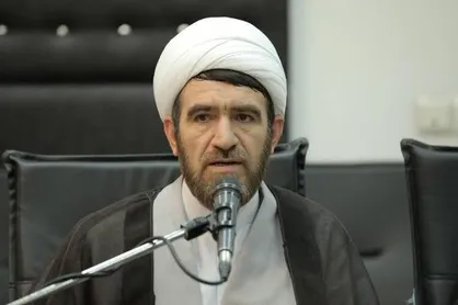 تظاهر به روزه&zwnj;خواری در اتومبیل مشمول برخورد قانونی است