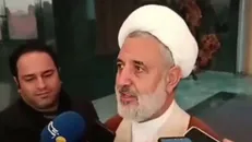رئیس مجلس از پذیرش سوال از رئیس جمهور استنکاف کرد/ عدم تحویل سوال رئیس جمهور به دلیل وقت کشی برای جلب رضایت نمایندگان است