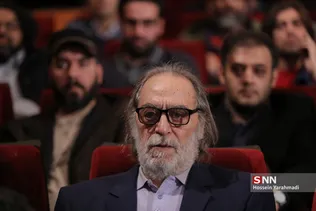 هنرمند برگزیده جبهه فرهنگی انقلاب