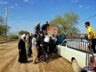 امدادرسانی قرارگاه جهادی ستاد اجرایی فرمان امام به مردم سیل زده خوزستان
