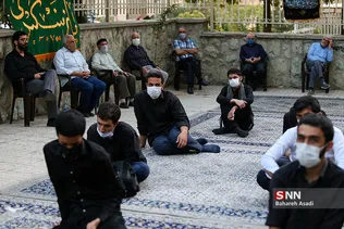 روضه خانگی در منزل دو شهید سانحه هواپیمای اوکراینی