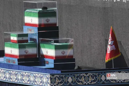 تابوت آقا نیست این، این هستی ماست/ مداحی حاج صادق آهنگران در آیین وداع با پیکر مطهر رهبر شهید + فیلم