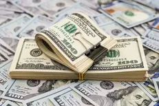ثبات قیمت دلار و یورو در مرکز مبادله