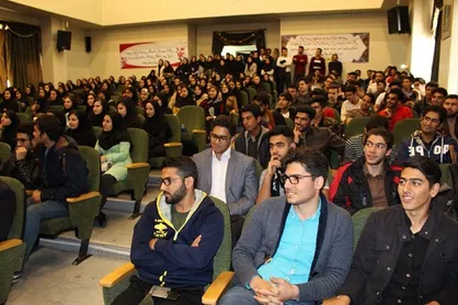 کارگاه &laquo;آشنایی با مبانی کارآفرینی و کسب و کار&zwnj;های کارآفرینانه&raquo; ۱۲ اسفند در دانشگاه لرستان برگزار می&zwnj;شود