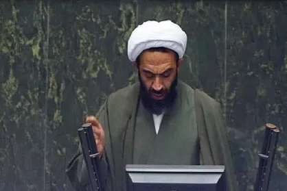 نقدعلی: درآمد فرزندان نباید در مجموع درآمد خانوار حساب شود