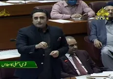 زرداری: عمران خان هزاران تروریست را از افغانستان به پاکستان آورد