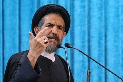 حجت الاسلام ابوترابی: رهبر شهید با اراده استوار امت اسلام را در مسیر اقتدار هدایت کرد