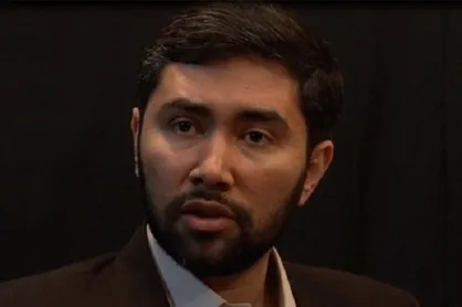 وکیل&zwnj;پور به نفع لیست ائتلاف از حضور در انتخابات مجلس انصراف داد